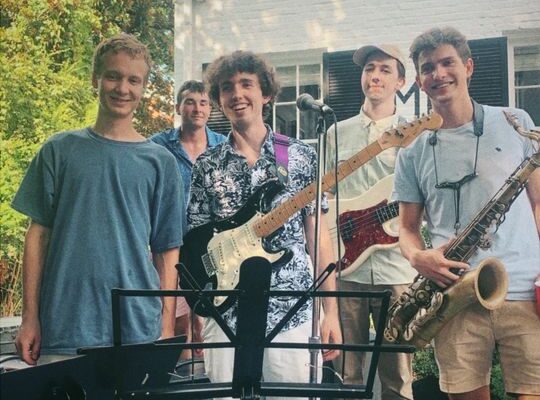 Live Music: Michael & The Misdemeanors