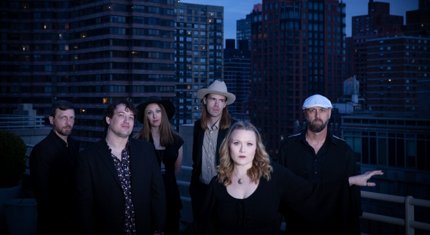 AN EVENING WITH RUMOURS: A TRIBUTE TO FLEETWOOD MAC AN EVENING WITH RUMOURS: A TRIBUTE TO FLEETWOOD MAC